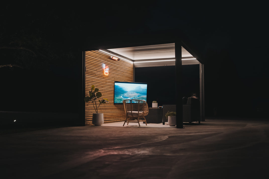 How Lighting Transforms Your Pergola Into a Hosting Dream