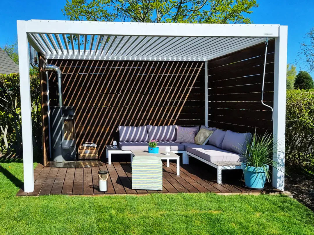 Pergola in White: Exclusive Models for Elegant Tastes